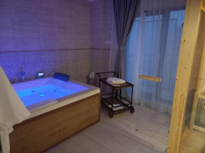 Cinque Stelle Hotel Apartments Private SPA Jacuzzi and Sauna